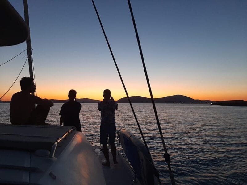 Alghero catamaran sunset tour Alghero - Key Points / Takeaways