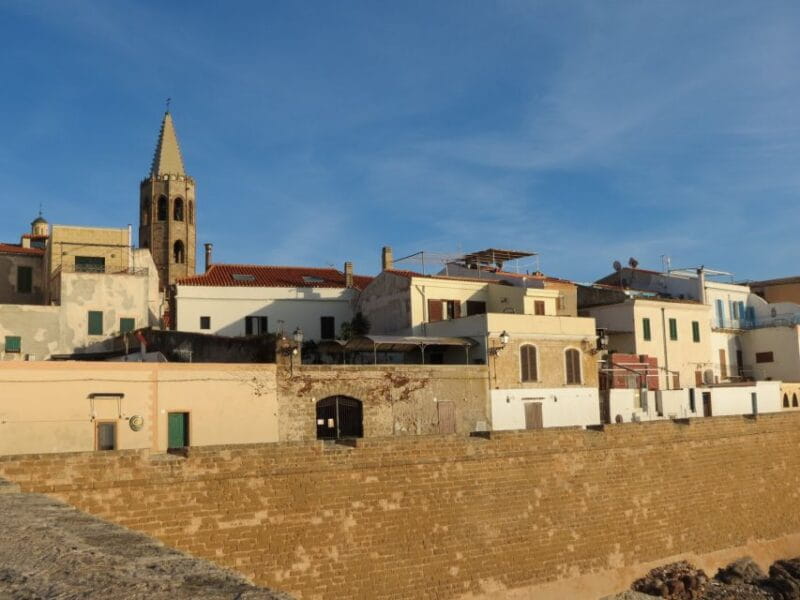 Alghero: Historic Center Walking Tour with A Local Guide - Exploring Alghero’s Historic Heart