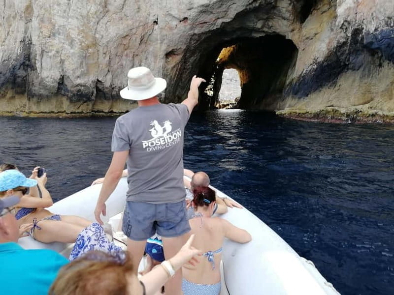 Alghero: Snorkeling tour for small groups with local guide - FAQ