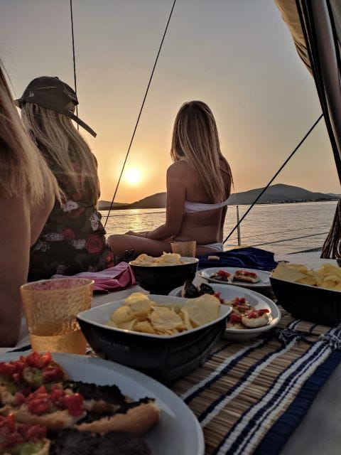 Alghero: Sunset Sailing Aperitif Experience - Key points / Takeaways