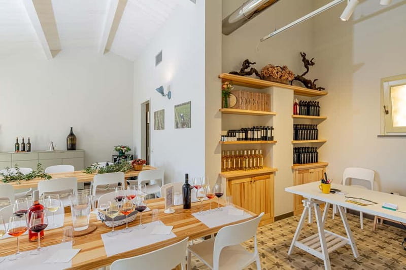 Alghero: Sunset Wine and Olive Oil Tour in Boutique Winery - Key points / Takeaways