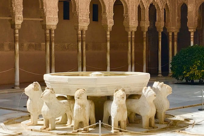 Alhambra Private Tour from Marbella: with Transport and skip-the-line tickets - FAQs