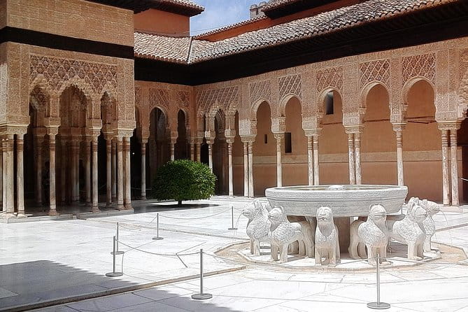 Alhambra private walking tour - An In-Depth Look at the Alhambra Private Walking Tour