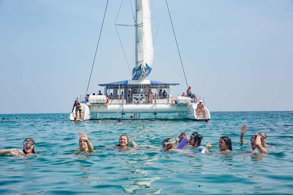 Alicante: 3-Hour Coastal Catamaran Cruise - Key Points