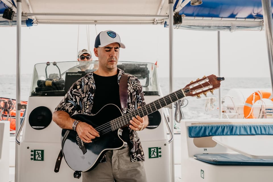 Alicante: Afternoon Cruise With Appetizer and Live Music - Adventurer Catamaran