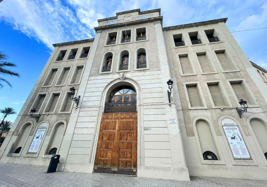 Alicante: Bullring and Castle Guided Tour With Taxi Transfer - Highlights of the Tour