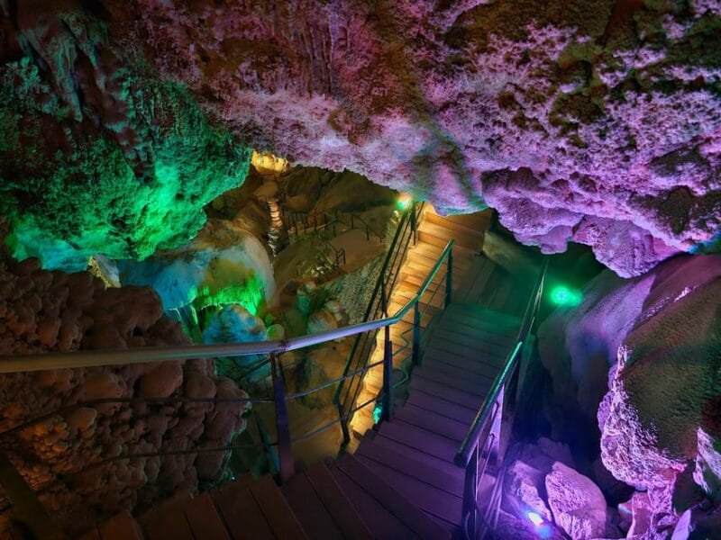 Alicante: Explore the Canelobre Caves and the Charm of Busot - Exploring the Caves: A Natural Wonder