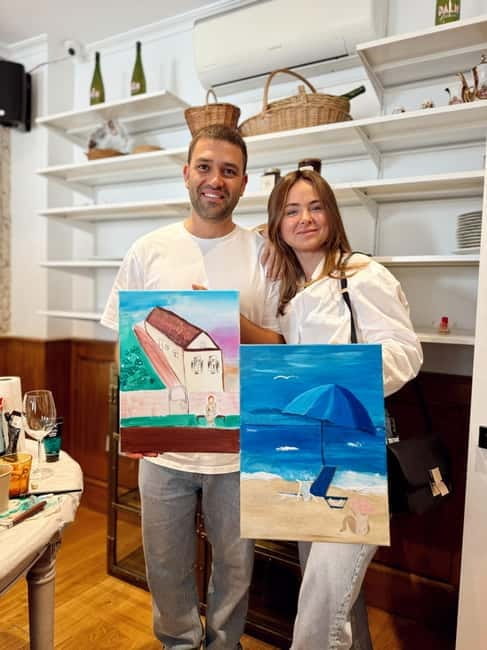 Alicante: Private Art Experience for Couples  Paint & Sip - Setting the Scene: A Closer Look at the Experience