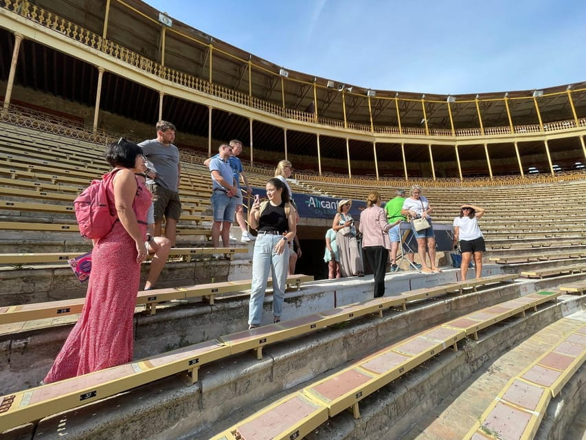 Alicante: Private Guided Visit to Alicante Bullring & Museum - Meeting Information