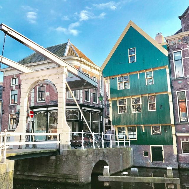 Alkmaar: Small Group City Walking Tour *English* - Value and Practical Details