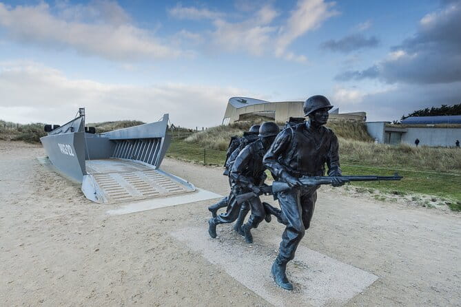 All-in-One Normandy D-Day Landing Beaches and Lunch from Le Havre - Key Points