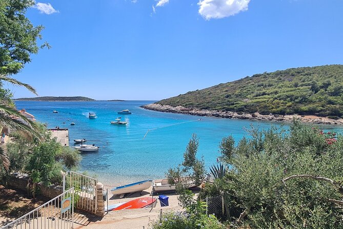 All-Inclusive Gastro Blue Cave Tour From Split - Important Details