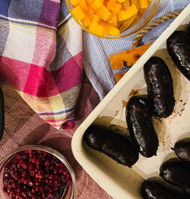 All inclusive Tallinn Food and Bike tour - Market Visit: Early Flavor Adventure