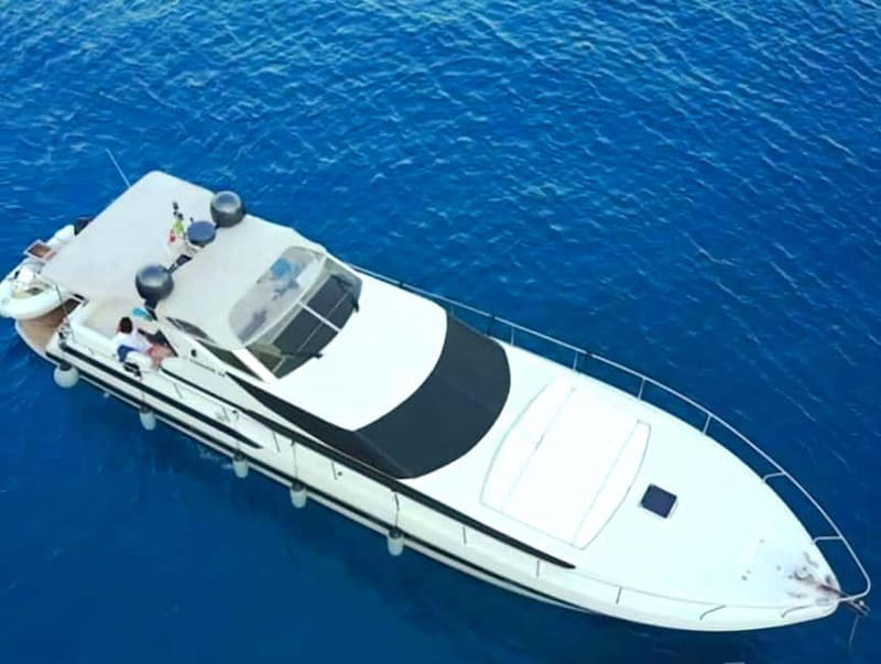 All-inclusive yacht tour in the beautiful Bay of Mondello - Price, Value, and Practical Tips