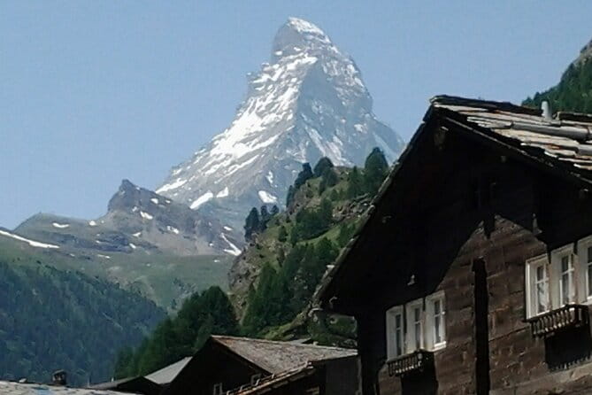Alpine Elegance Private Zermatt Village and Glacier Paradise Tour - The Highlights of the Cable Car Ascent to Glacier Paradise
