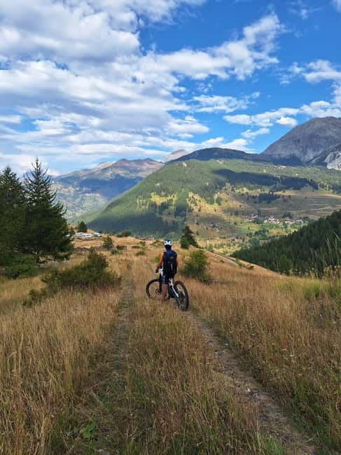 Alps: Sporty MTB tour among single track, alpine peaks and border history - The Sum Up