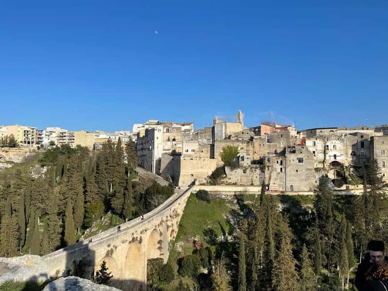 ALTAMURA AND GRAVINA: guided tours with lunch and transfer from Matera - Discovering Altamura and Gravina: A detailed look