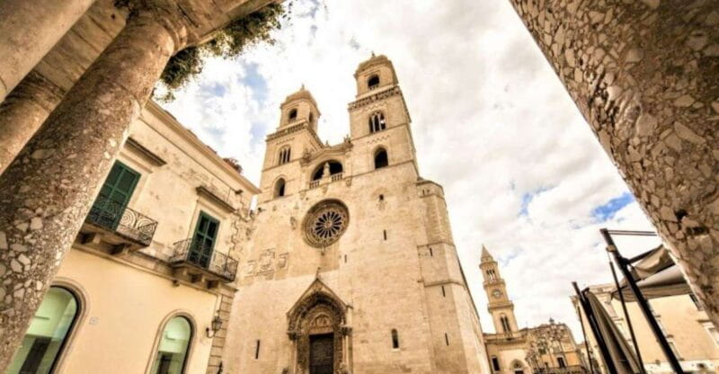 Altamura: Highlights Walking Tour and Tasting - Discovering Altamura’s Deep Roots and Rich Heritage