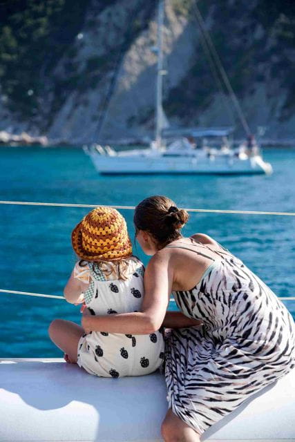 Altea: Beaches and Coves Boat Trip With Lunch - Key Points