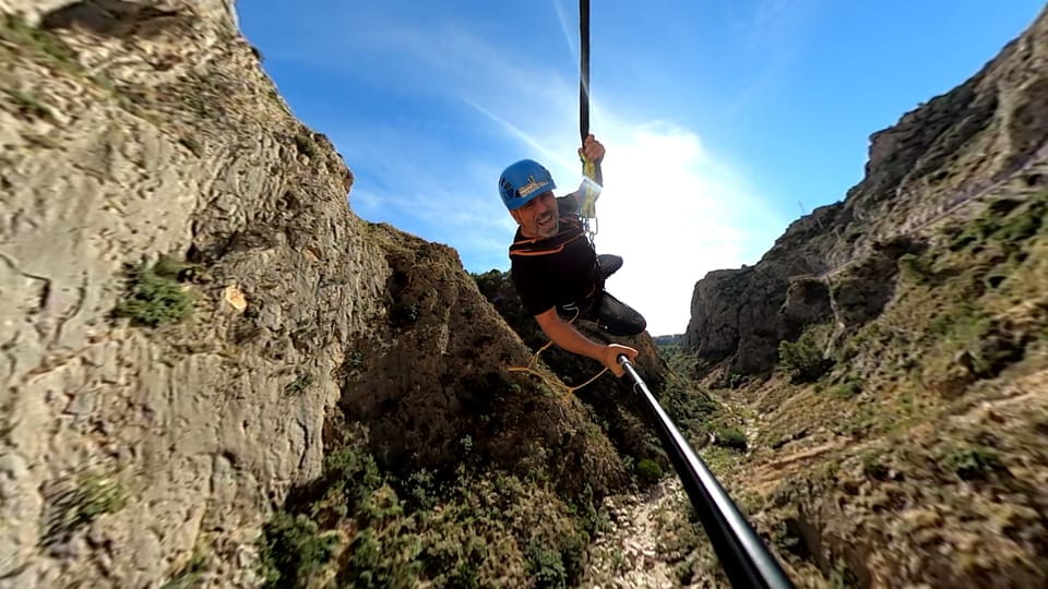 Altea: Bungee Jumping in El Mascarat Canyon - Safety Precautions