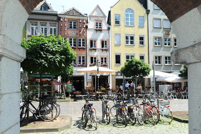Altstadt-guide - Who Should Consider This Tour?
