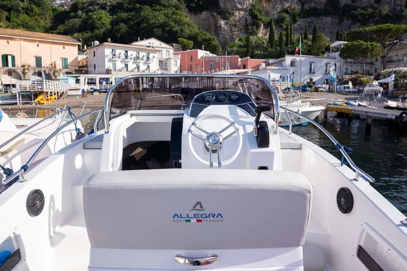 Amalfi Coast by boat: discover Positano, Amalfi, and Sorrento from the sea - The Itinerary: What You Can Expect from Start to Finish