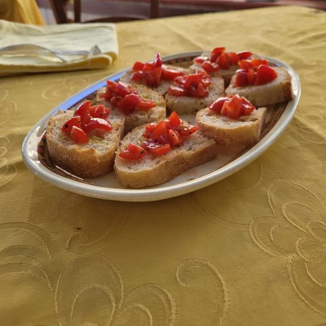 Amalfi Coast: Italian Dinner in Acampora's Farm - The Atmosphere and Service