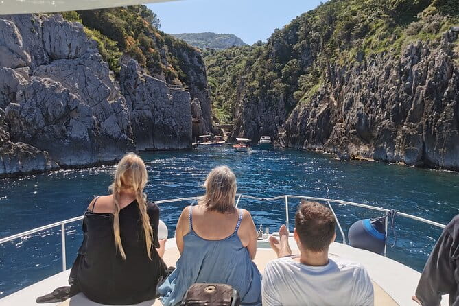 Amalfi coast private boat tour from Sorrento - 7 hours - Who Should Consider This Tour?