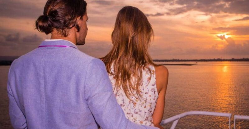 Amalfi Coast: Romantic Cruise & Aperitif - Experiencing the Amalfi Coast on a Romantic Cruise