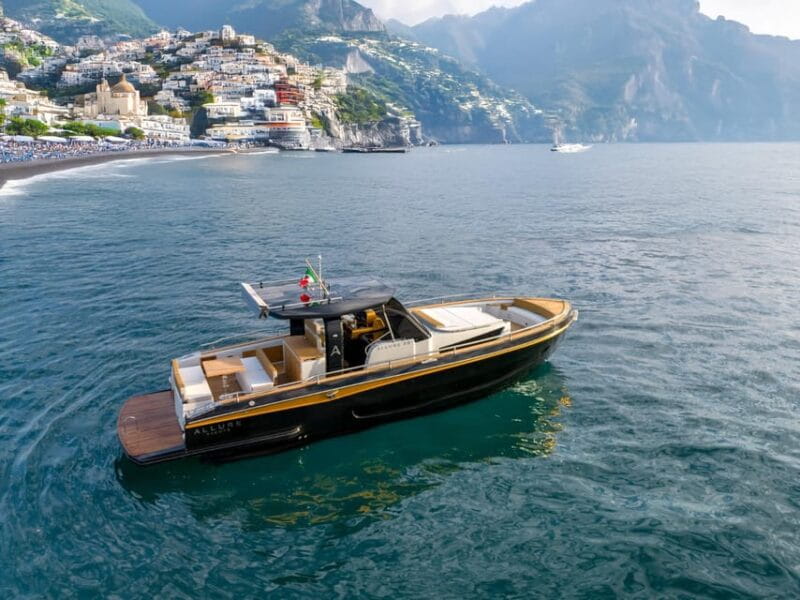 Amalfi Coast: Romantic Sunset Cruise with Music & Cocktails - Key points / Takeaways