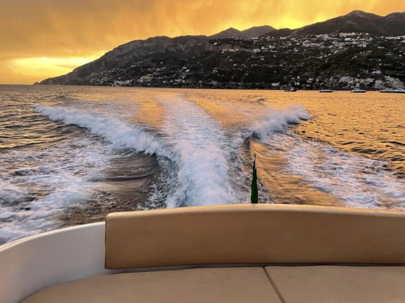 Amalfi Coast: Scenic Boat Private Tour with Aperitif - Key points / Takeaways