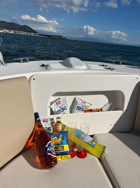 Amalfi coast: Sunset Boat Tour with Aperitif and Prosecco - Setting the Scene: An Overview of the Experience