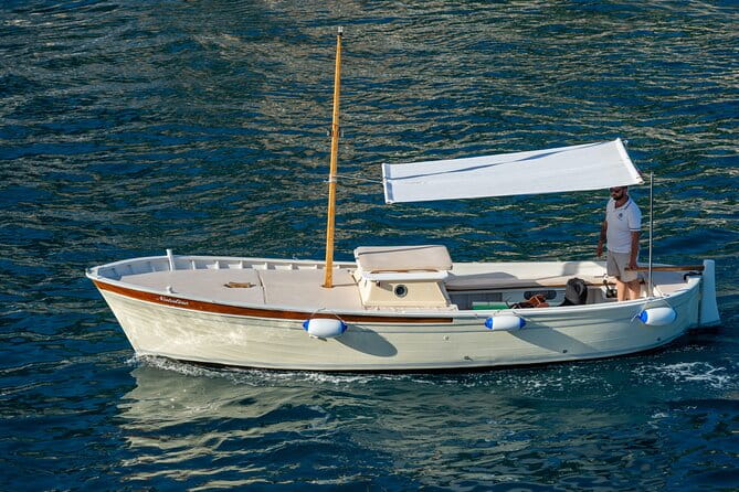 Amalfi coast tour with aperitif and music!! - Positano: The Iconic Coastline View