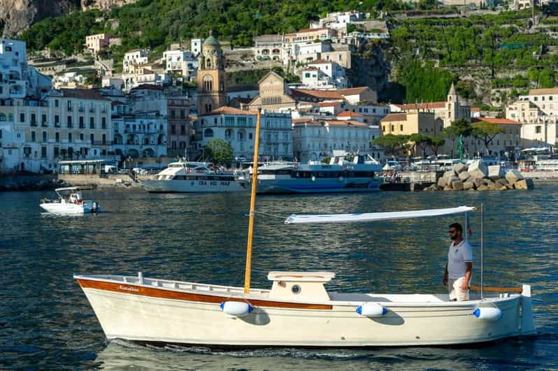 Amalfi cost boat: boat tour with traditional gozzo - The Highlights: What Makes This Tour Stand Out