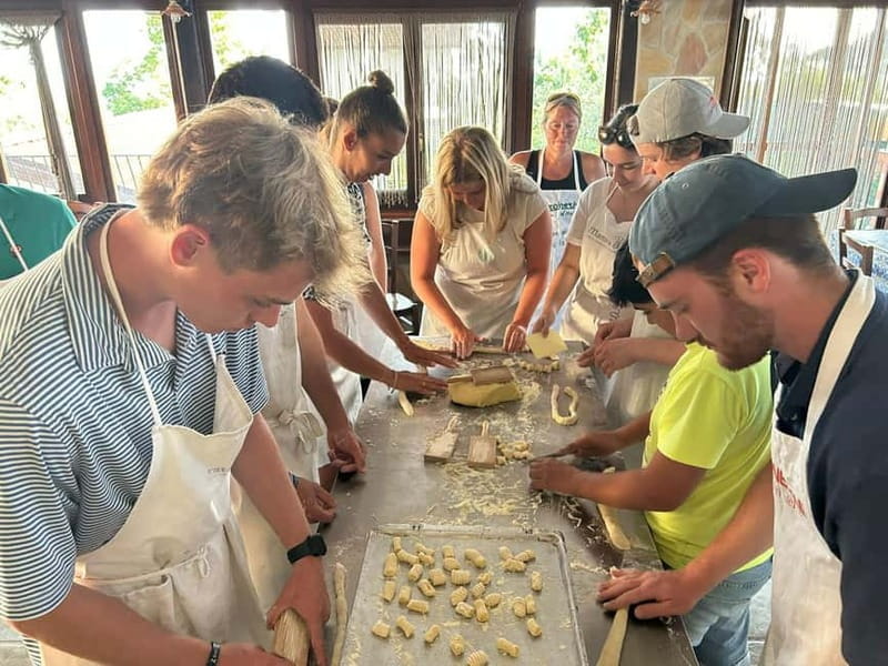 Amalfi: Pasta, Mozzarella and Tiramisù class with wine - Learning to Make Pasta from Scratch
