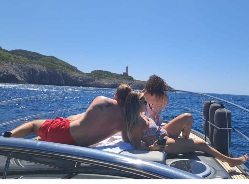 Amalfi: Private Capri and Amalfi Coast Cruise With Brunch - Key Points