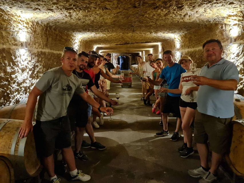 Amboise: Highlights Private E-Bike Tour With Clos Luce Ticket - Languages Offered