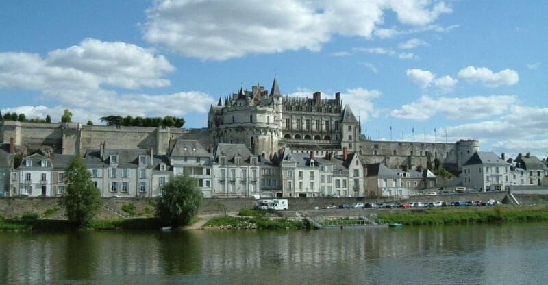 Amboise: Private Guided Tour of the Castle with Entry Ticket - Key Points and Takeaways