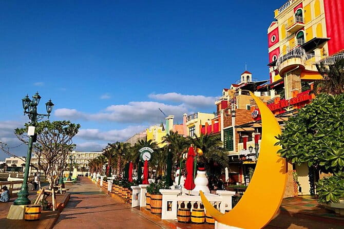 American Village &Okinawa Churaumi Aquarium Tour From Naha/Chatan - Traveler Reviews and Feedback