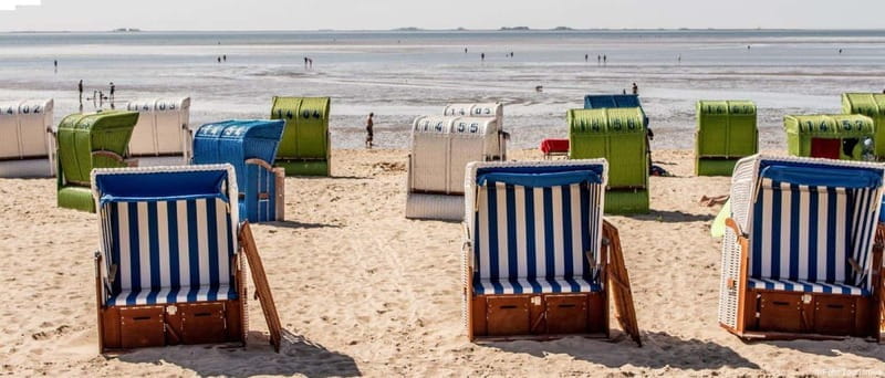 Amrum: Daytrip by boat to Föhr - The Journey: Smooth Sailing Across the Wadden Sea