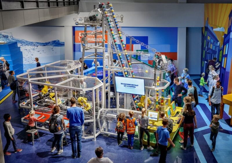 Amsterdam: 1-Hour Canal Cruise & NEMO Science Museum - Who Will Enjoy This Tour?