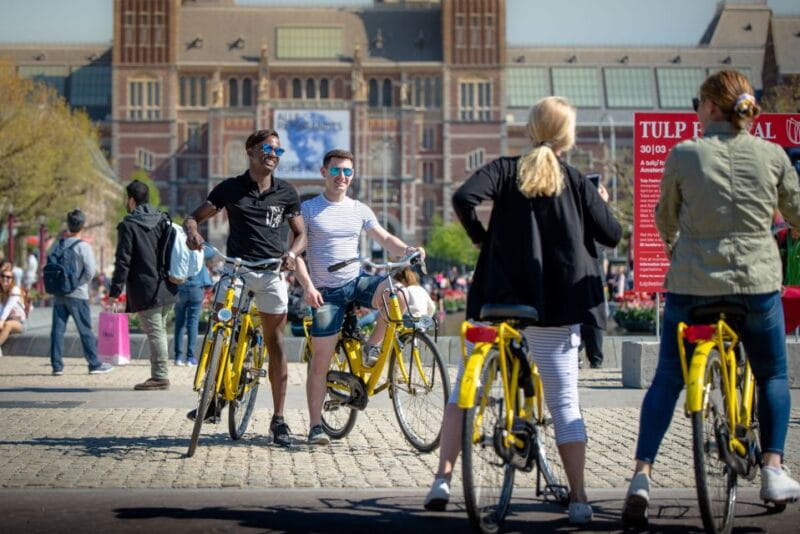 Amsterdam: 2-Hour City Highlights Guided Bike Tour - Key Points / Takeaways