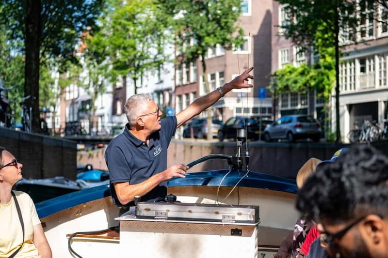 Amsterdam: 75 minute Open Boat Canal Cruise with Live Guide - Key Points / Takeaways