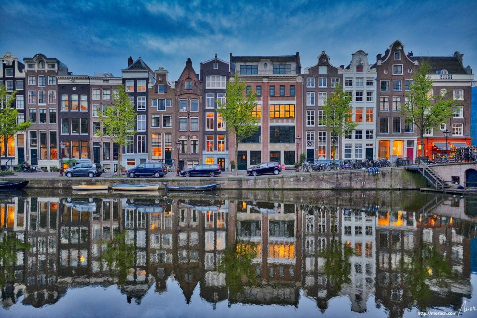 Amsterdam: Anne Frank Guided Walking Tour - Included Features