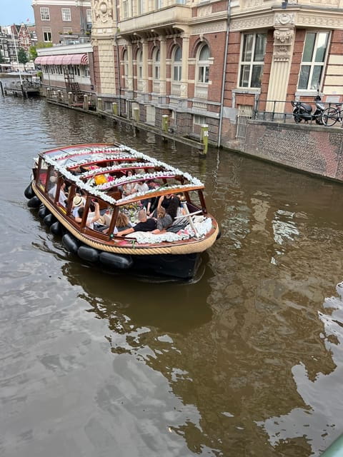 Amsterdam: Boat Tour with Optional Unlimited Drinks - Final Thoughts: A Fun, Relaxed Way to See Amsterdam