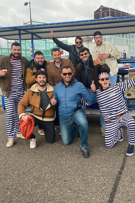 Amsterdam: BUBBLES & BIKE Prosecco Tour - The Original - Who Will Enjoy This Tour?