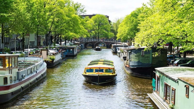 Amsterdam: Burger Dinner Canal Cruise - FAQ: Your Practical Questions Answered