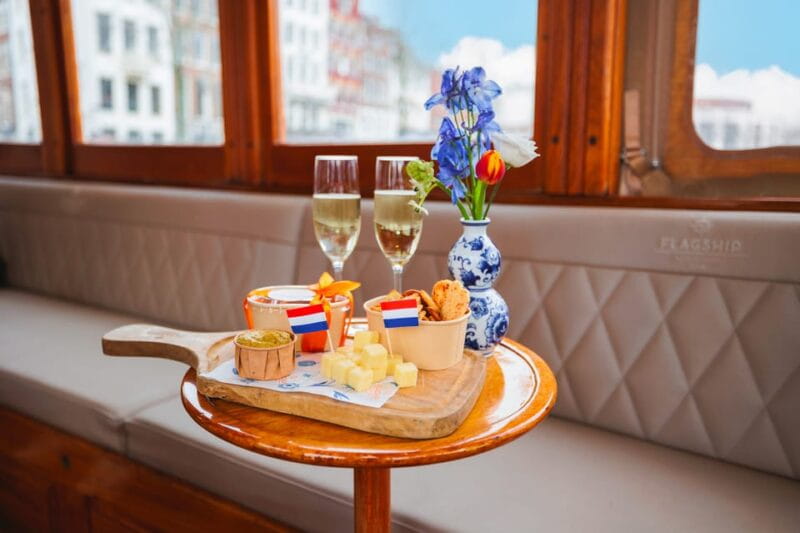 Amsterdam: Canal Cruise with Bubbles & Bites - What to Expect During the Tour