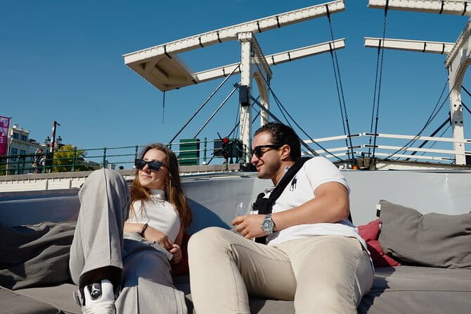 Amsterdam Canal Cruise with Dutch Pancakes and Drinks - Analyzing the Value: What You Get for $34