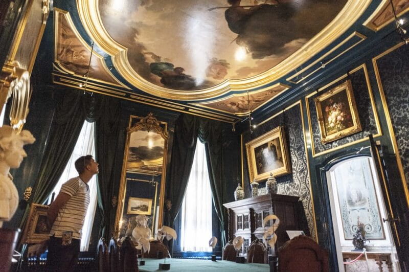 Amsterdam: Canal House Museum 'Willet-Holthuysen' Ticket - Entering the Grand Canal House of Willet-Holthuysen